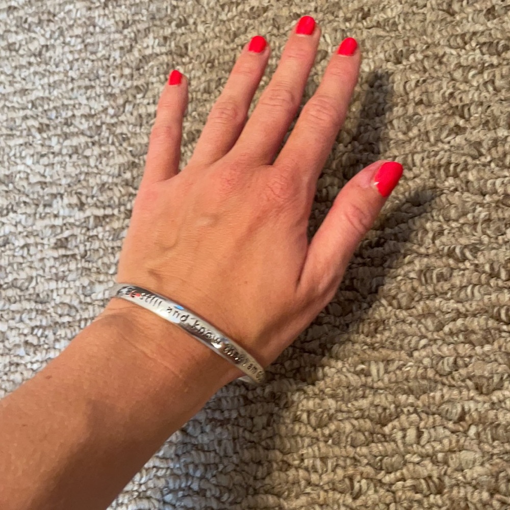 Be still bracelet